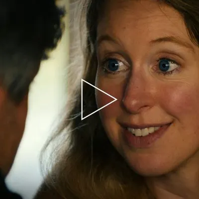 Nathan Fielder filmait Elizabeth Holmes en secret depuis trois ans : A24 révèle You Can See Everything