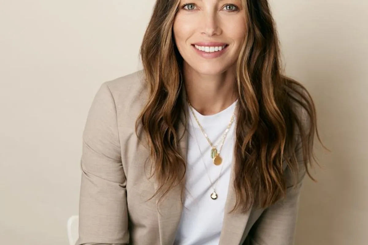 Portrait récent de Jessica Biel, ancienne interprète de Mary Camden et productrice exécutive du reboot de 7th Heaven